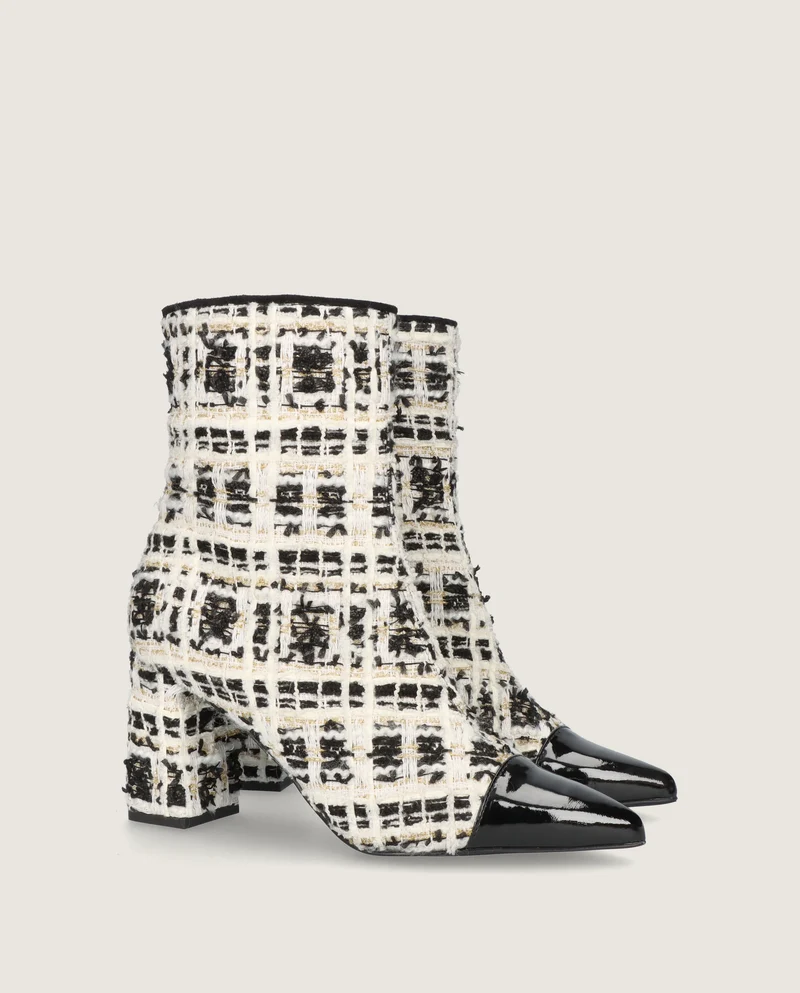 Botines Renata Negros Tejidos