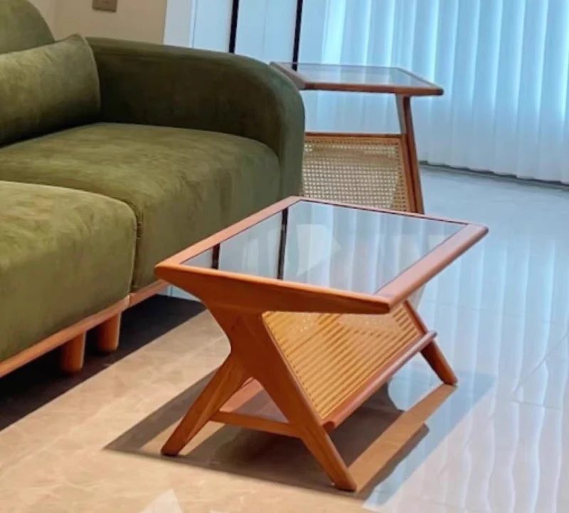 Mesa de centro rectangular de madera maciza con tapa de vidrio templado Tawny y almacenamiento