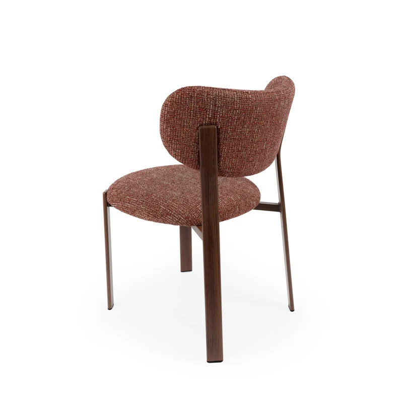 Silla Rumi terracota con patas de nogal