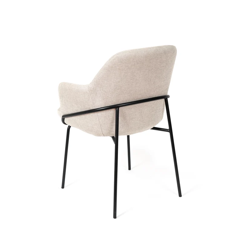 Silla Abigail beige con patas negras