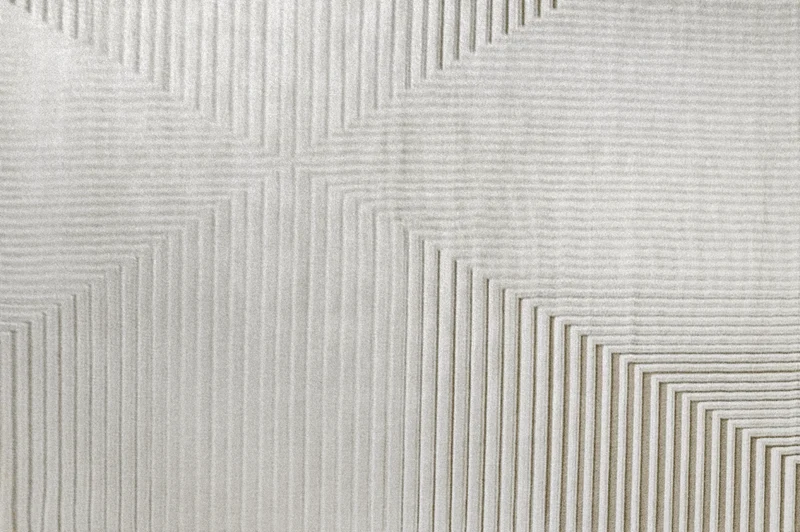 Alfombra blanca crudo con diseño de espiga 200 x 290 cm AMONA