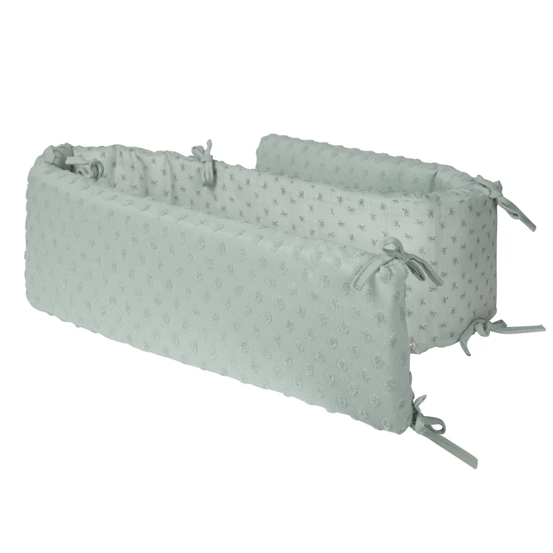 Organic Nestchen 'Lil Planet' für Betten 60 x 120 - 70 x 140 cm - Bio-Baumwolle - Frosty Green