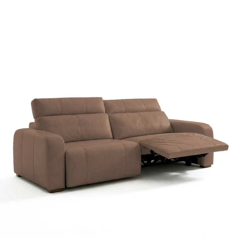 Sofá de Cuero Trivor Reclinable y Extensible 2 Cuerpos Marrón - 2.22m a Confección