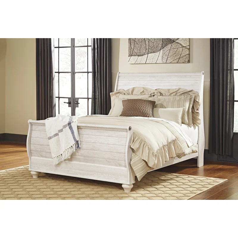 Signature Design by Ashley Willowton Queen Sleigh Bed B267-77/B267-74/B267-96