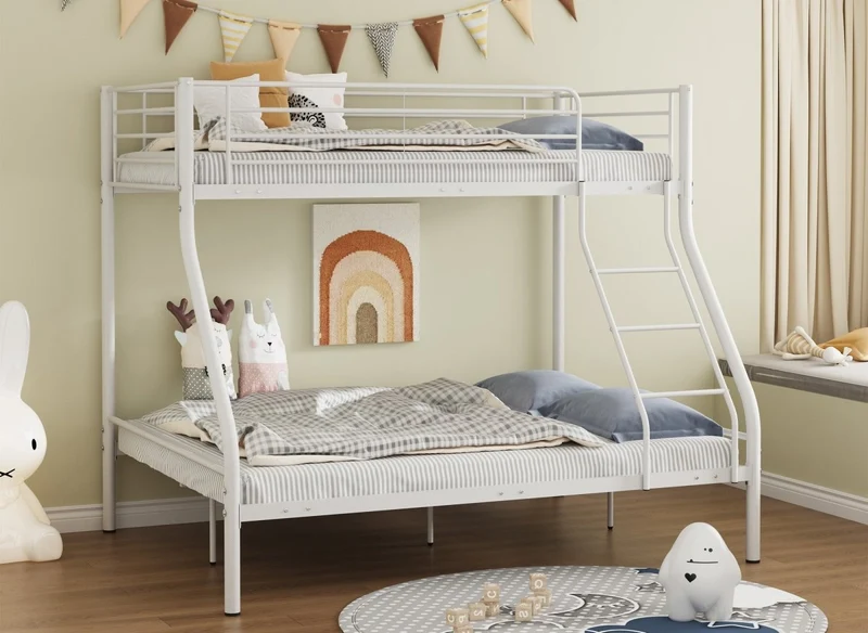 Litera TRINITY de 3 plazas en metal blanco, 90 x 190 cm y 140 x 190 cm