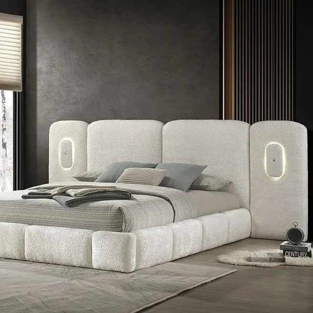 Furniture of America Newhaven FM72024IV-EK-BED King Bed