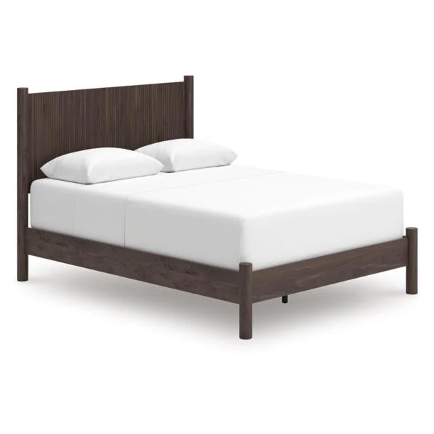Signature Design by Ashley Pamytta PCB2614B18 Queen Panel Bed