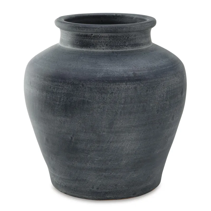 Signature Design by Ashley Meadie A2000629 Vase