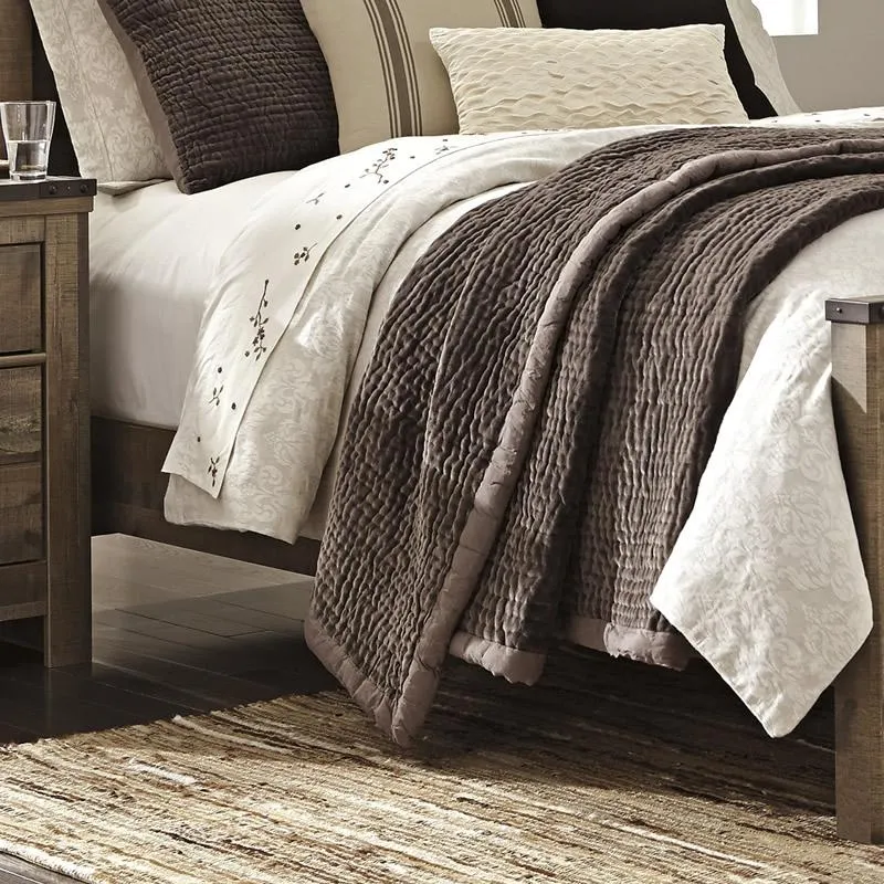 Signature Design by Ashley Trinell B446-96 Queen Panel Rails