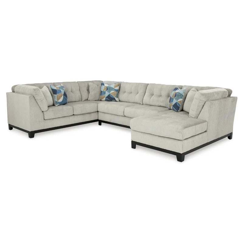 Benchcraft Maxon Place 33004S2 3 pc Sectional with Chaise